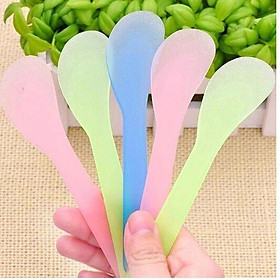 Mua Que Nhựa Thìa Nhựa Trộn Quét Mặt Nạ
