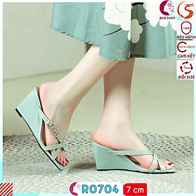 Giày Đế Xuồng Nữ Cao 7p RO704 ROSATA tại BCASHOP Thiết Kế Hở Mũi Và Quai Mảnh Thanh Lịch, Trẻ Trung