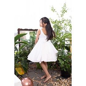 Váy đầm công chúa bạch tuyết màu trắng ngà cao cấp Sora Chan - M009