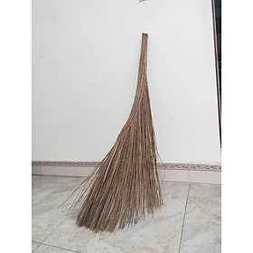 Chổi rễ quét sân vườn đẹp (thân cây dừa) cán dài 106 cm