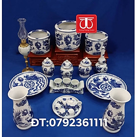Mua BỘ BÁT HƯƠNG VẼ RỒNG ( HAI BÁT 16+ MỘT BÁT 18 ) ĐẾ KÊ GỖ HƯƠNG