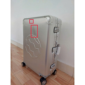 Vali hợp kim nhôm nguyên khối Macsim MS1313 24inches – lỗi cực nhỏ về sơn gần logo