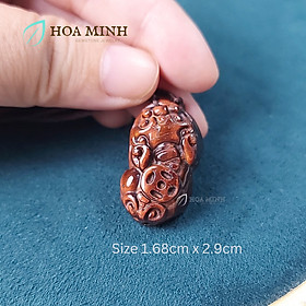 Mặt dây chuyền cụ Tỳ Hưu Kim Tài Lộc chất đá Mắt Hổ đỏ nâu tự nhiên size 16.8x29mm