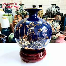 Hình ảnh Bình hút tài lộc phong thủy Sen vàng phú quý vẽ vàng 24k, gốm sứ Bát Tràng cao cấp (H26xD24cm)
