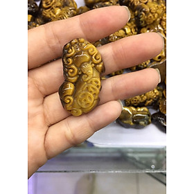 tỳ hưu đá mắt hổ tặng kèm dây đeo 