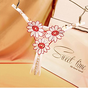  Quần lọt khe dây hoa