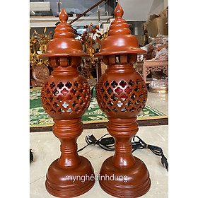 Cặp đèn thờ hình quả dứa bằng gỗ hương kt cao 41cm 