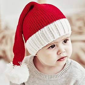 Mũ Beanie Đính Quả Bông Dễ Thương Cho Mẹ Và Bé