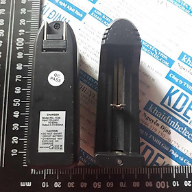 Mua Dock sạc pin 18650  1 viên  cắm trực tiếp kde2540