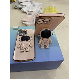 Ốp Điện Thoại Có Giá Đỡ Hình Phi Hành Gia 3D Cho Iphone 11-12-13 Pro Max - Cho Dòng 3 Mắt