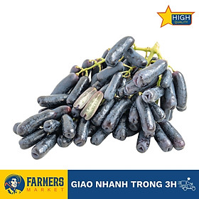 Nho ngón tay Úc - Trái thuôn dài, đặc ruột, vị chua ngọt xen kẽ, mọng nước