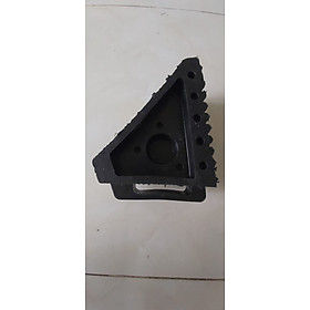Mua Cục chèn chặn bánh xe cầm tay cao su dốc17× dài 20× cao13cm