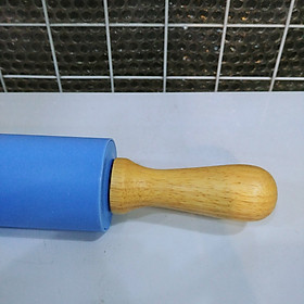 Mua Chày cán bột silicon 38cm  tay cầm bằng gỗ