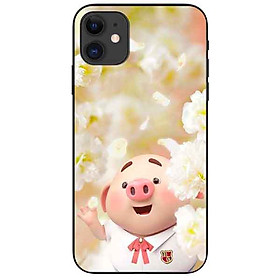 Ốp lưng in cho Iphone 11 Mẫu Heo Áo Trắng