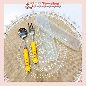 Bộ thìa dĩa inox cán sứ hình chân mèo kèm hộp nhựa,Baby Tôm,set thìa dĩa đũa văn phòng