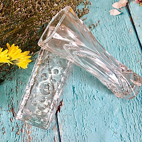 Bình Bông Thủy Tinh Mini  - Lọ Hoa Mini 15 cm. Bình bông thuỷ tinh, dùng cắm hoa tươi, kiểu dáng bầu nghệ thuật. Phù hợp các góc bàn làm việc, bàn học và phòng khách