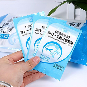 Mua Miếng Lót Bồn Cầu Khi Sử Dụng Nhà Vệ Sinh Nơi Công Cộng