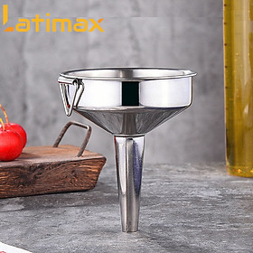 Mua Phễu Inox rót chất lỏng đường kính 10 cm chuyên dùng cho nhà bếp  rót dầu  mật ong có móc cầm tay tiện lợi