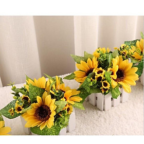 Giỏ hoa hướng dương để bàn trang trí hình hàng rào gỗ 10cm