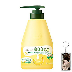 Sữa tắm chiết xuất từ sữa chuối Welcos Banana Milk Body Cleanser Hàn Quốc 560ml + Móc khóa