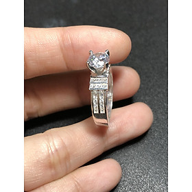 Nhẫn bạc đính đá zircon rất đẹp - bạc thật