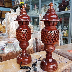 Mua Cặp đèn thờ gỗ xà cừ cao 34cm