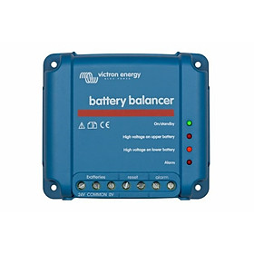 Bộ cân bằng pin Battery Balancer của thương hiệu Victron Energy.