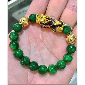 Vòng tay phong thủy đá mã não xanh lá MS347 Tỳ hưu đổi màu mix hạt kim tiền vàng
