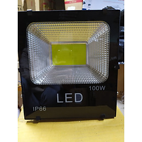 Đèn pha LED 100W dùng ngoài trời
