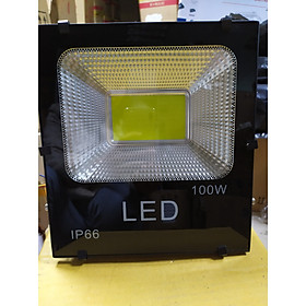 Mua Đèn pha LED 100W dùng ngoài trời