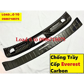 Chống Trầy Cốp Sau Xe Carbon Xe Ford Everest 2023-2018 Mẫu Vân Carbon Cao Cấp Nhất Thị Trường