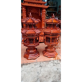 Đèn trang trí kiểu tháp chùa.gỗ hương  cao 61cmx25cmx25cm