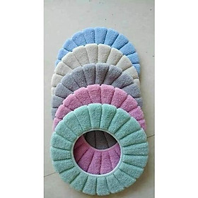 Mua TẤM LÓT NỈ BỒN CẦU CHỐNG LẠNH HỌA TIẾT VÀ LOẠI BO CHUN