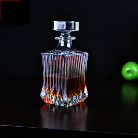 BÌNH VUÔNG PHA LÊ Ý RCR ADAGIO 750ML