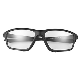 Mắt kính được làm bằng chất liệu khung quang TR90 đàn hồi, không biến dạng, không dễ gãy, tròng kính có thể thay thế