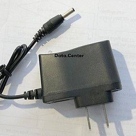 Mua BỘ SẠC CHÂN TRÒN CHO ĐÈN PIN 4.2V  dùng cho đèn pin sạc và đèn đội đầu  có đèn báo tự ngắt khi đầy pin