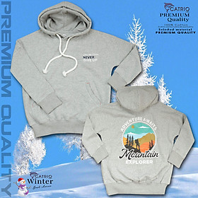 ÁO HOODIES TRẺ EM là áo thun dài tay, có mũ, có túi thời trang, vải 100% cotton dày và ấm vào mùa thu đông phù hợp với trẻ em cả bé trai và bé gái với hình in NEVER GIVE UP độc đáo ở phía trước và phía sau lưng in hình mountain có độ bền cao màu XÁM - Màu Xám - SIZE 15/16(55KG_68KG)