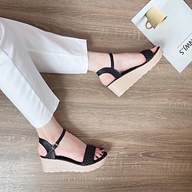 Sandal Đế Xuồng Cao Cấp Thời Trang Nữ Đẹp Cao 5 Cm Quai Ngang Tết Bím Phong Cách Hàn Quốc.