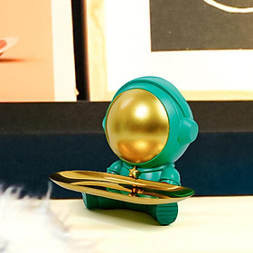 Creative Astronaut Figurine Storage Tray Space Sundries Holder Snacks Organizer for Earring Desktop Decoration Trinkets Candy Jewellery