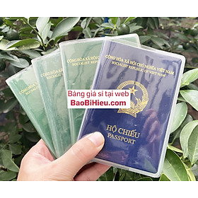 Vỏ Bọc Hộ Chiếu PVC Bao Passport Trong Suốt Có Ngăn Đựng Thẻ Tiện Lợi {13,5 x 18,5