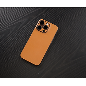 Dán da điện thoại dành cho iPhone 16 Series hiệu Khắc Tên , chất liệu da bò - Hàng chính hãng