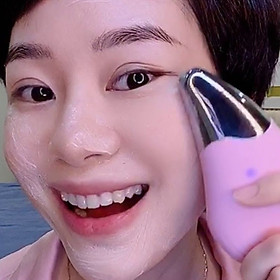 Máy rửa mặt nâng cơ với các sợ Silicone nhỏ mềm đẩy tinh chất làm sạch sâu se khít lỗ chân lông trẻ hóa làn da Laco