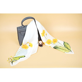 Khăn Lụa Vuông Vẽ Hoa Đồng Tiền SenSilk – Quà Tặng Doanh Nghiệp, Khăn Lụa Cao Cấp