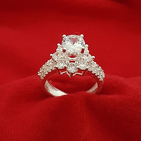 Nhẫn nữ Bạc Quang Thản ổ cao gắn đá kim cương nhân tạo chất liệu bạc thật không xi mạ, phong cách trẻ trung thích hợp đeo tại các buổi dạ tiệc, sinh nhật, làm quà tặng – QTNU50