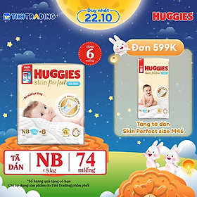 Tã/bỉm dán sơ sinh Huggies Skin Perfect NB 70+4 miếng với 2 vùng thấm giảm kích ứng da
