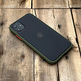 Ốp lưng chống sốc dành cho iPhone 11 nút màu cam - Màu xanh