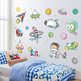 Decal dán tường cho bé trai vũ trụ, phi công, tên lửa trang trí dễ thương (75 x 100 cm)