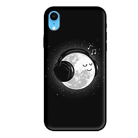 Ốp lưng cho iPhone XR Mặt Trăng Nghe Nhạc - Hàng chính hãng