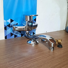 Mua VÒI RỬA CHÉN BÁT ÂM TƯỜNG NÓNG LẠNH CAO CẤP