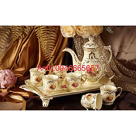 Bộ bình trà sứ phong cách hoàng gia cổ điển màu trắng ngà họa tiết hoa hồng